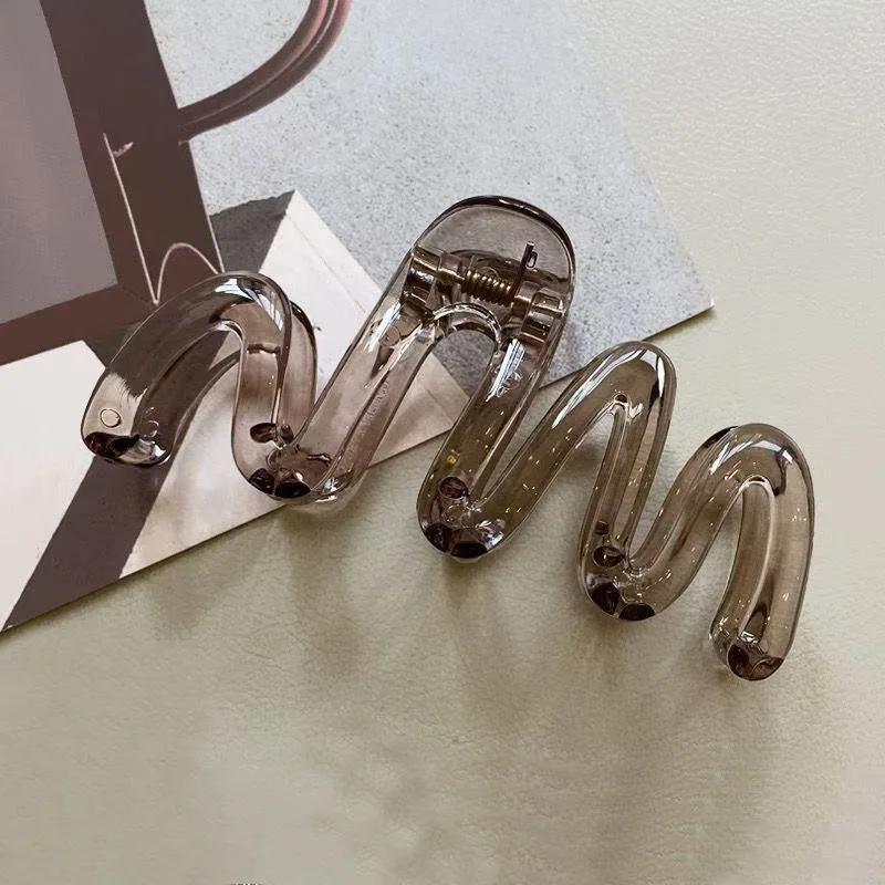 Pince à cheveux ondulée pour femmes, marron ambre brillant, 11cm/4,33 pouces, grande pince à cheveux