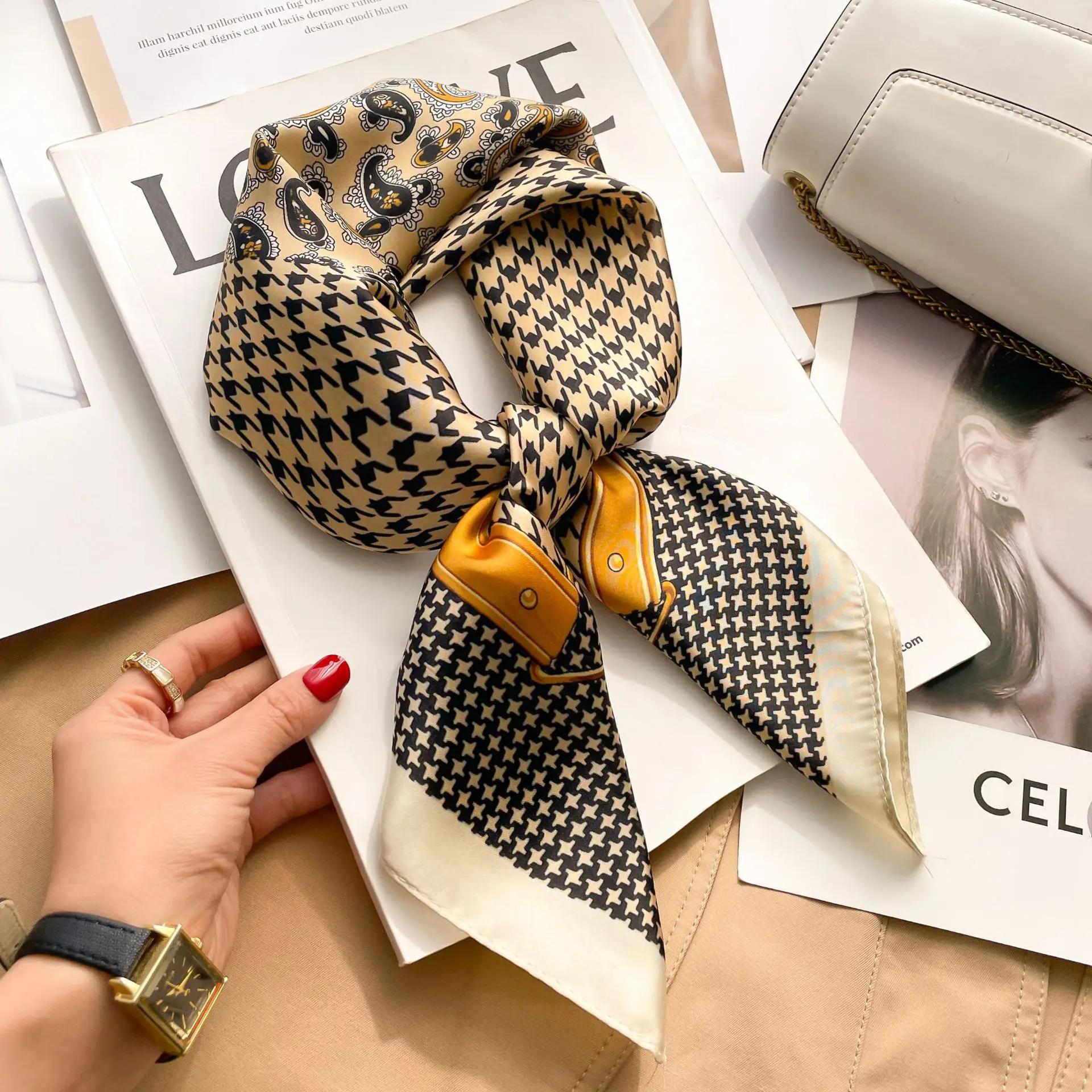 Nouveau foulard en soie foulard carré en soie pour femmes, sac à main de luxe pour femmes, foulard e