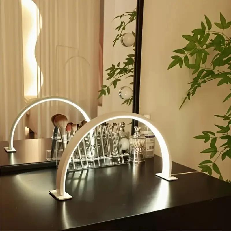 Lampe de travail pour ongles New Moon, lampe de bureau pour le travail de beauté, alimentation USB t