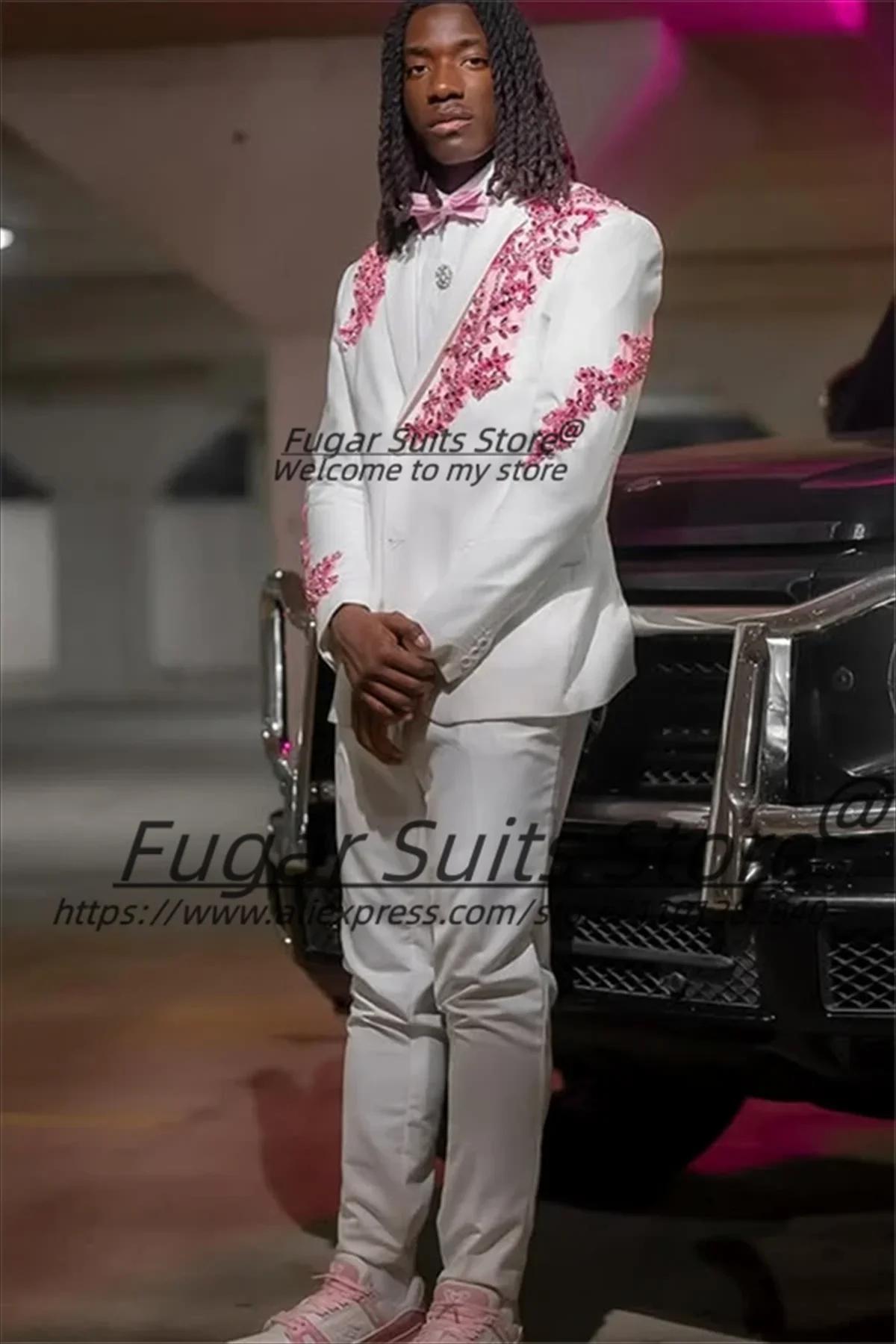 Magnifiques costumes de bal blancs brodés de fleurs pour hommes, sur mesure, coupe ajustée, revers c