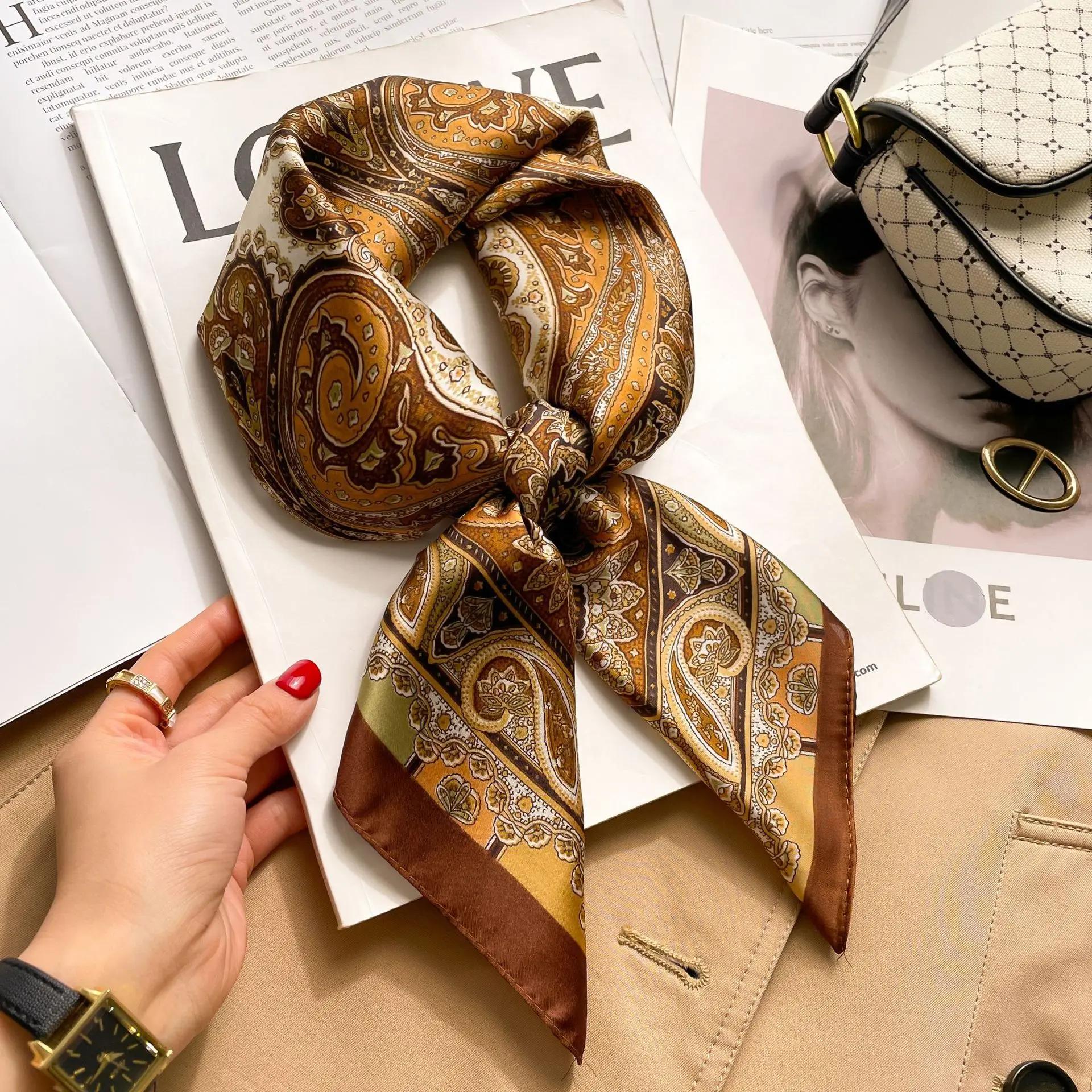 Foulard carré imprimé pied-de-poule pour femmes, 1 pièce, 70cm, lettres christiennes en soie, à la m