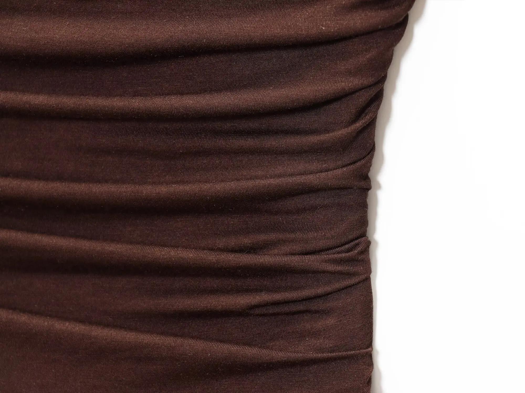 ETJ 2025 nouvelle robe femme élégante sexy épaules dénudées mode plis détails minceur robe sans bret