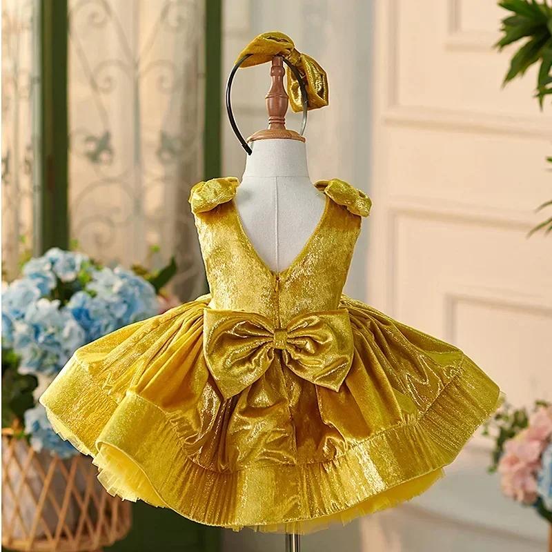Robe Courte Dorée pour Filles 2026 Nouvelle Collection Luxe Princesse Tenue Enfant Robes Formelles C