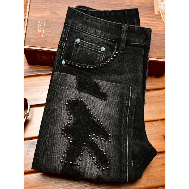 Jean noir pour hommes, Design de décor en métal, tendance, déchiré, mode rétro nostalgique, pantalon