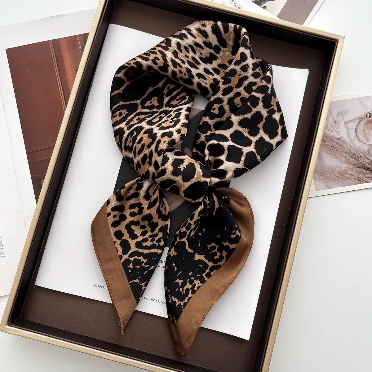 Foulard de cou en Satin imprimé Floral pour femme, Foulard carré pour cheveux, bandeau, châles, Band