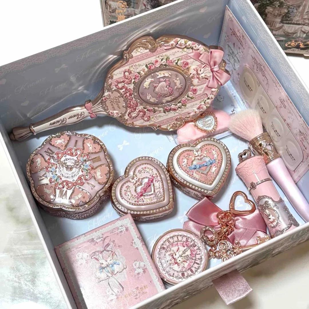 Ensemble de maquillage Flower Knows Bunny Garden - Boîte de cosmétiques vegan sans cruauté avec blus