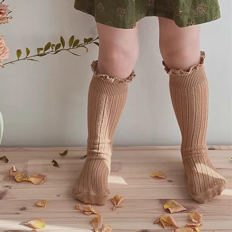 Chaussettes hautes à volants pour enfants, chaussettes longues en coton doux pour tout-petits, unifo