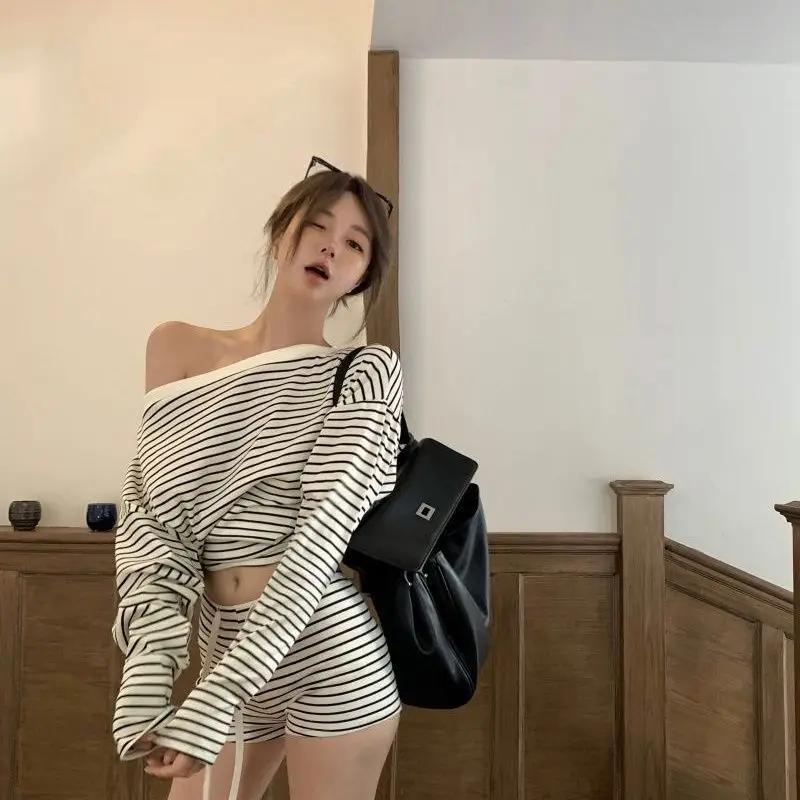 INS mode doux rayures épaule oblique à manches longues taille T-shirt femmes printemps été taille ha
