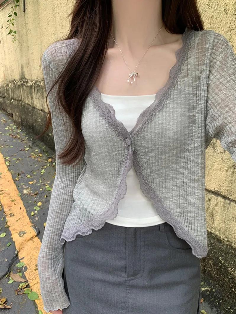 Cardigan en tricot côtelé pour femmes, garniture en dentelle, un bouton, manches longues, haut court