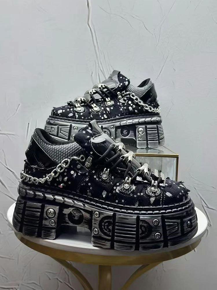 2025 été nouveaux hommes style punk plate-forme rehaussant niche personnalité frit rue mode papa cha