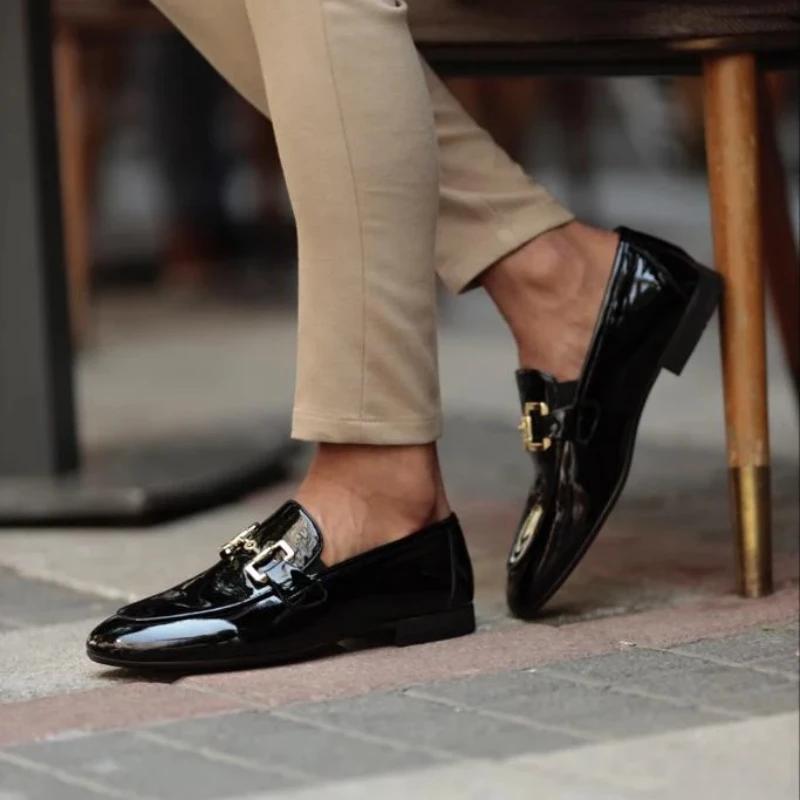 Mocassins noirs en cuir Pu pour hommes, chaussures à bout rond, solides, faites à la main, pour affa
