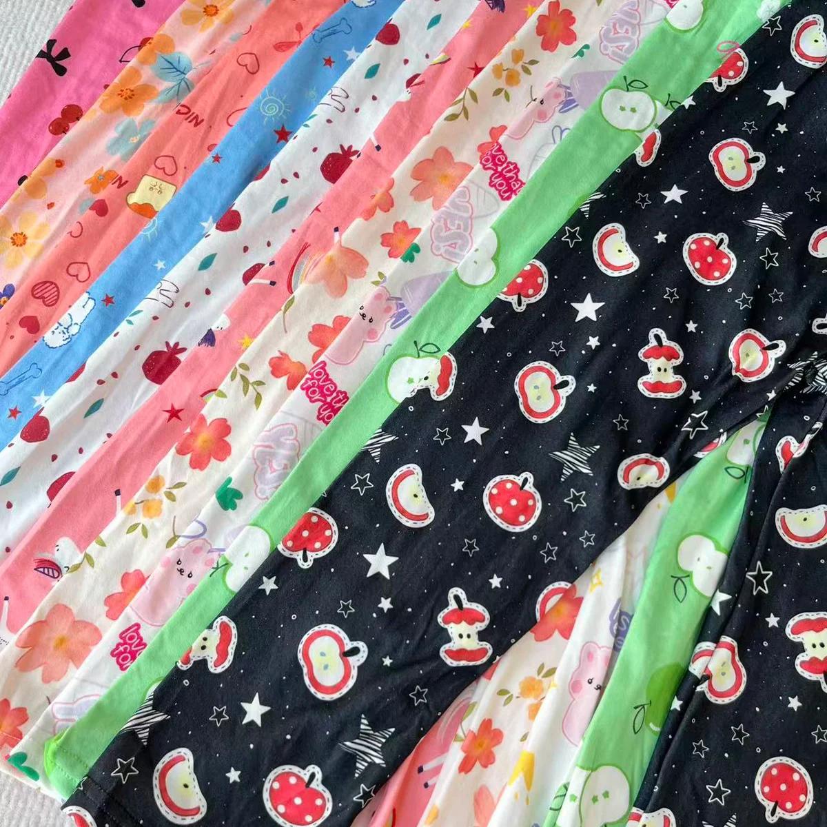 Lot aléatoire de 5 leggings imprimés pour filles pour le printemps, l'automne et le début de l'hiver