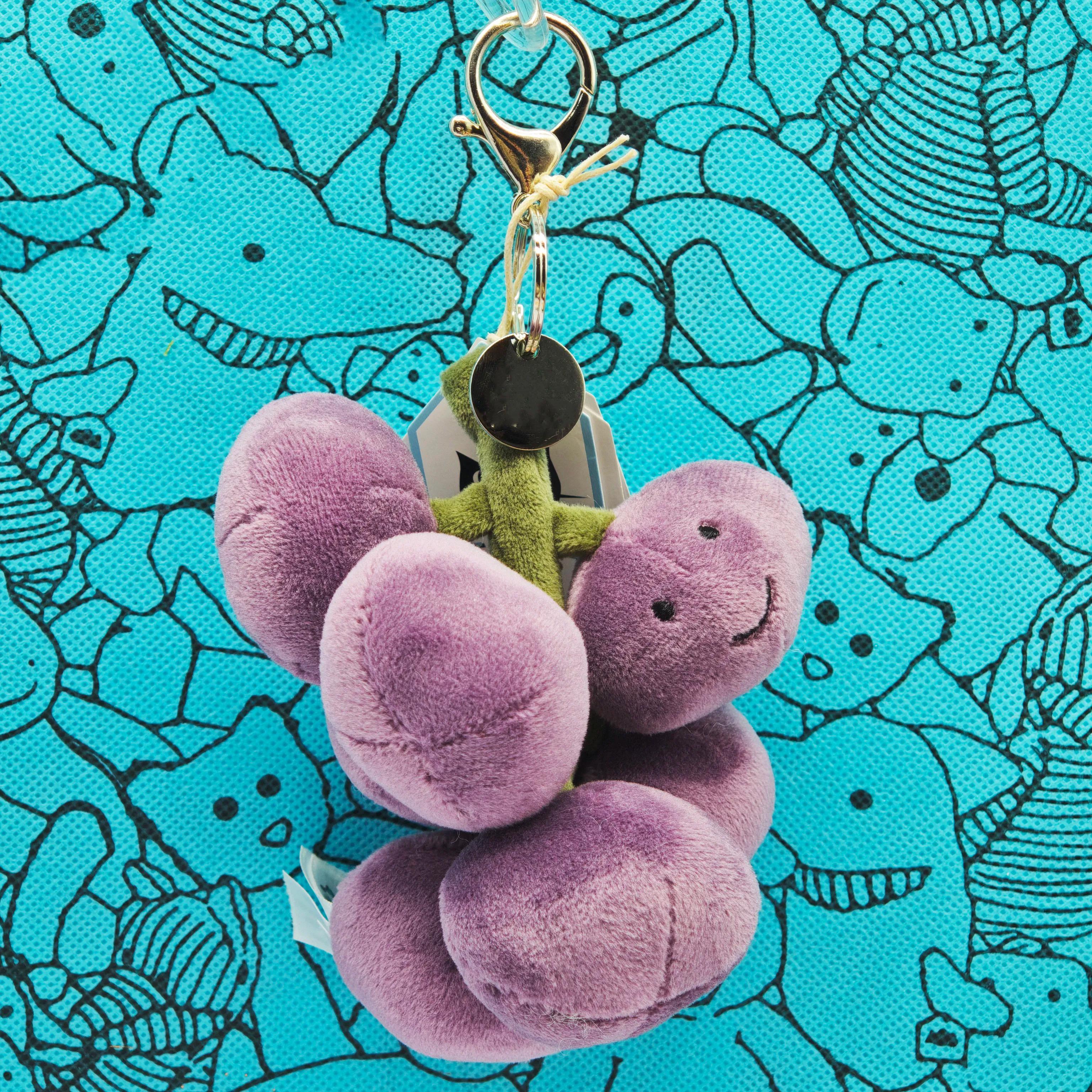 Nouveauté 2026 JC Fun Bestseller – Pendentif en peluche fruit – Raisin, Avocat, Poire, Fruit du drag
