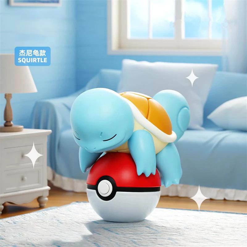Authentique Pok é mon Pok é Ball veilleuse poupée à la main Pikachu CHARMANDER poupée modèle ornemen