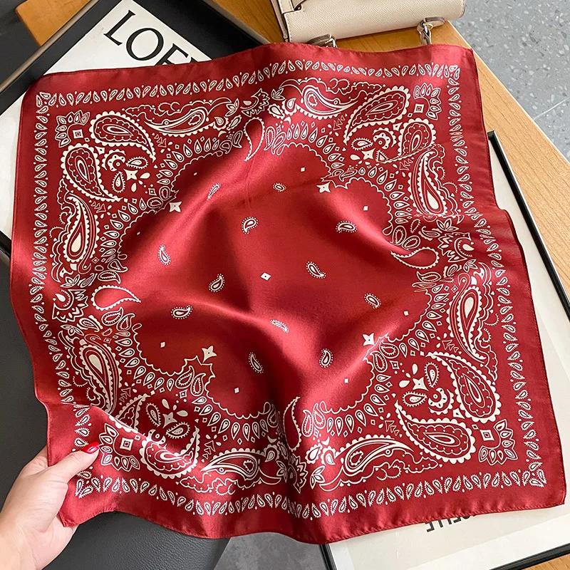 Élégante petite écharpe en soie de mûrier pour femme, bandana de luxe de créateur, accessoire de mod