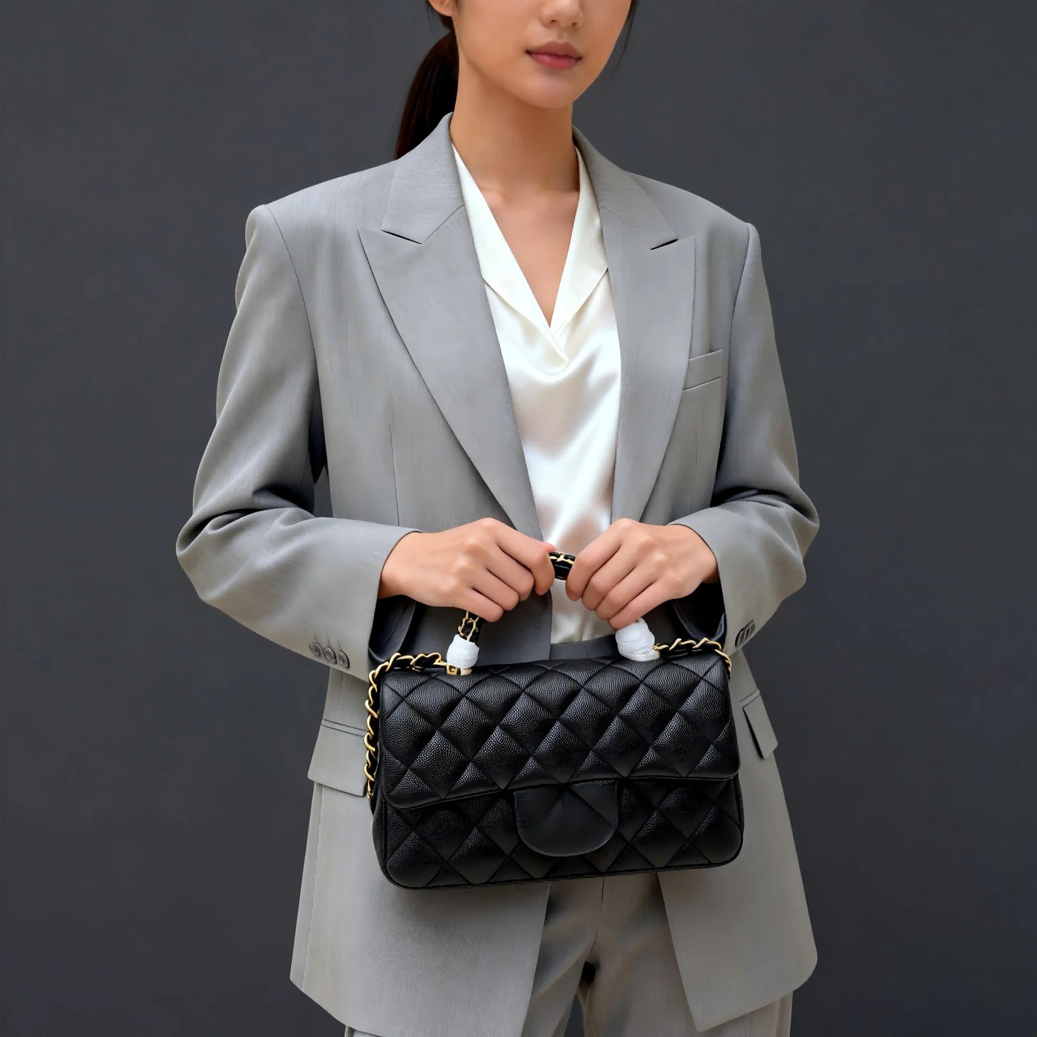 Sac à bandoulière en cuir véritable, un élégant sac à bandoulière matelassé en cuir véritable avec u