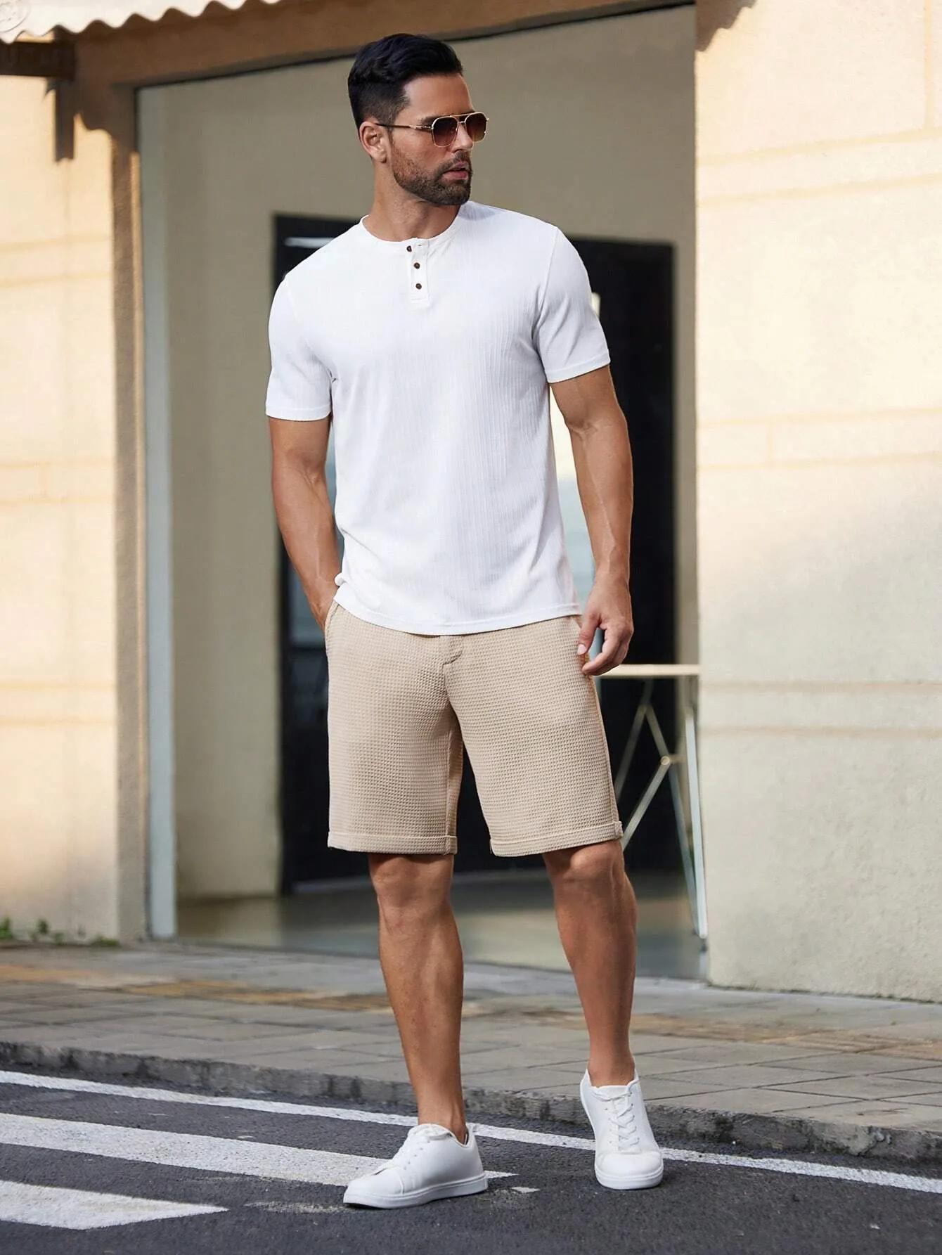 Shorts pour hommes à texture gaufrée, coupe slim, couleur unie, taille à boutons, décontractés d'été