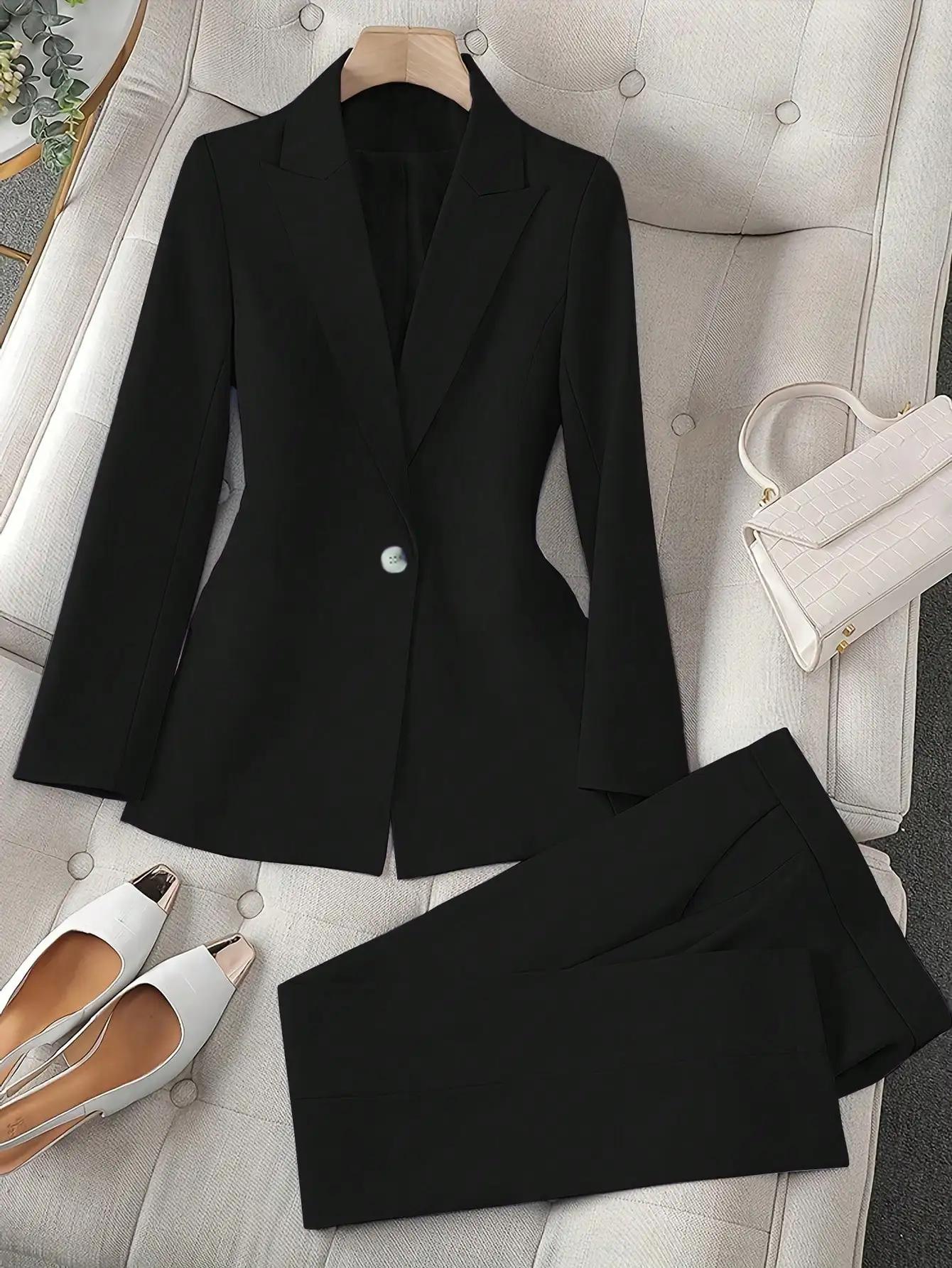 Ensemble tailleur noir uni deux pièces pour femme 2026 : Blazer à manches longues et pantalon court 