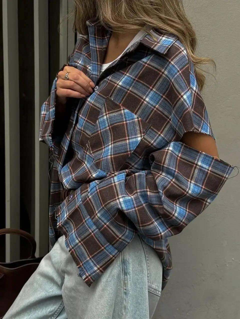 Chemise à motif à carreaux tendance pour femmes, élégante, col à revers, manches longues, simple bou