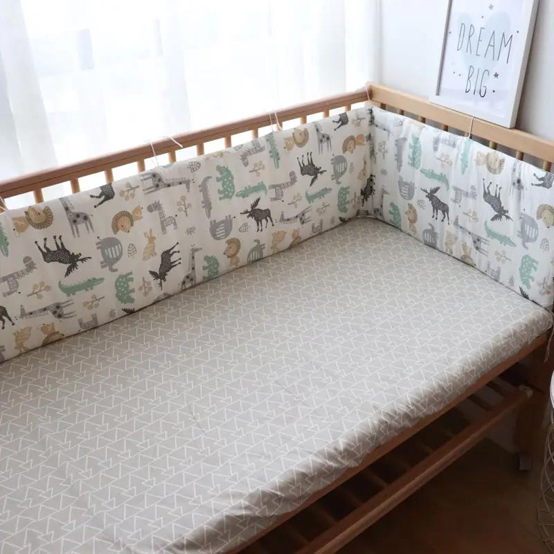 Pare-chocs de lit bébé épais et doux - Protection de berceau détachable et personnalisable pour chambre d'enfant