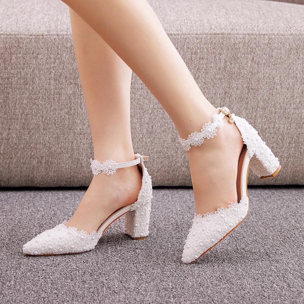 Chaussures de mariée à talons hauts carrés, bout pointu et fermé, avec bride de cheville, en cuir él