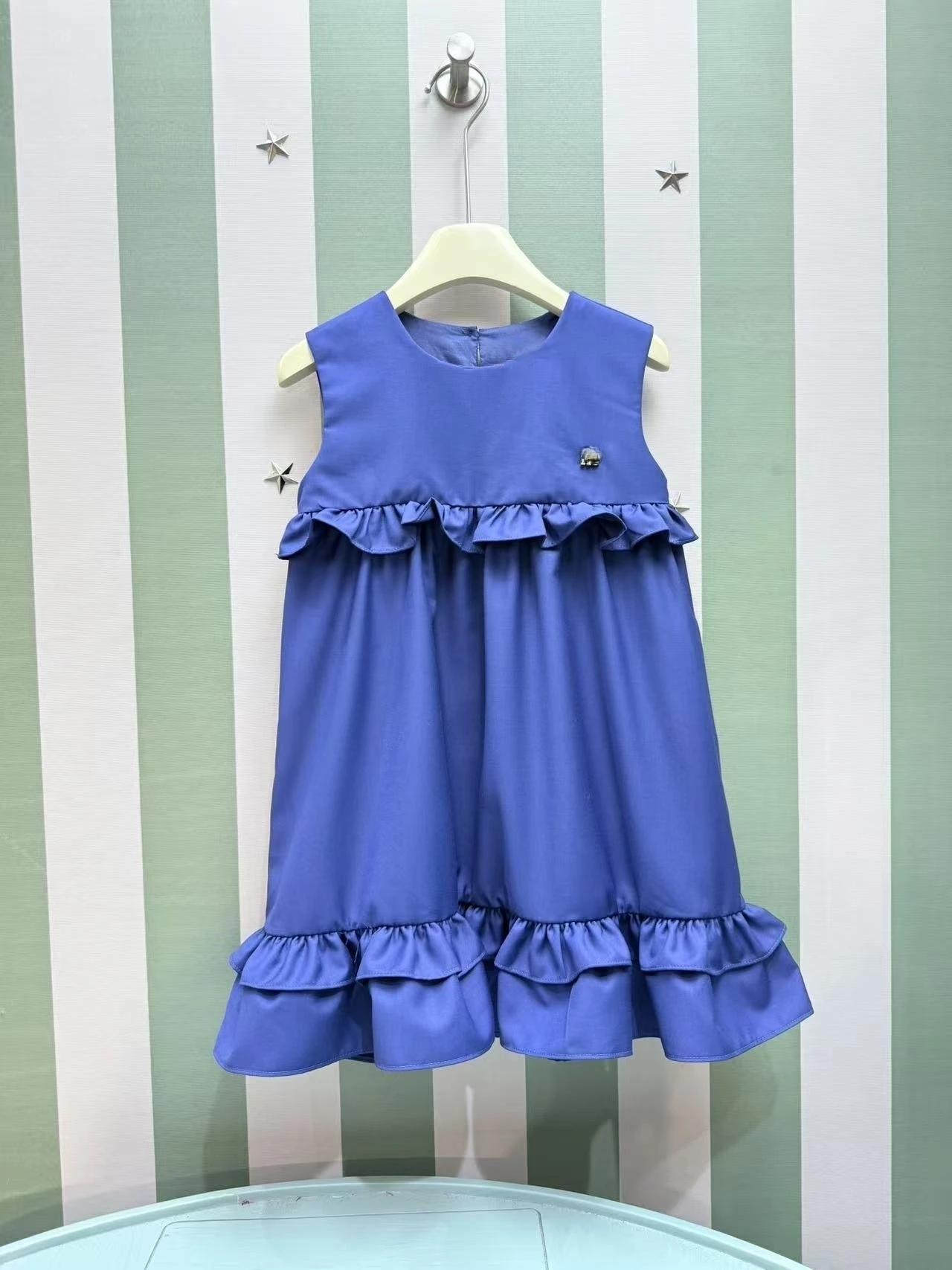 Une robe à la mode pour filles haut de gamme avec une nouvelle robe d'été à manches courtes en coton