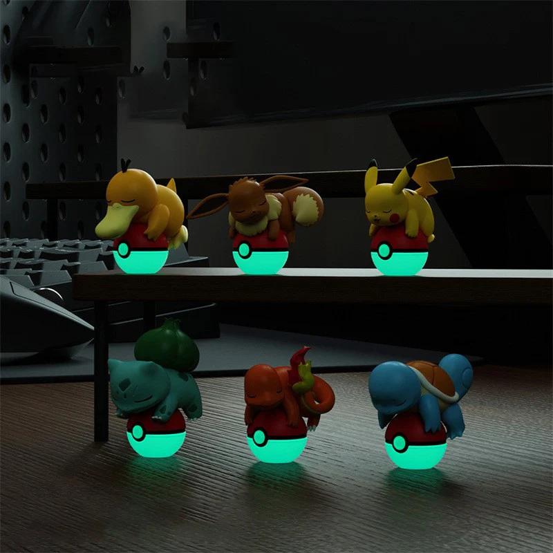 Authentique Pok é mon Pikachu veilleuse poupée PSYDUCK CHARMANDER EEVEE ornement de bureau portable 