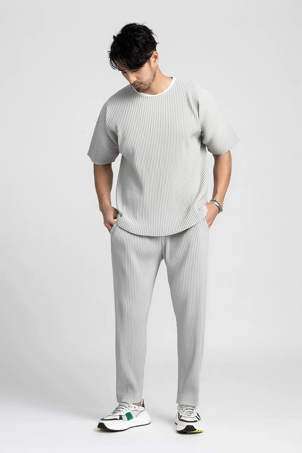 T-shirt à manches courtes et col rond pour homme, haut de sport, fin, respirant, solide, plissé, été