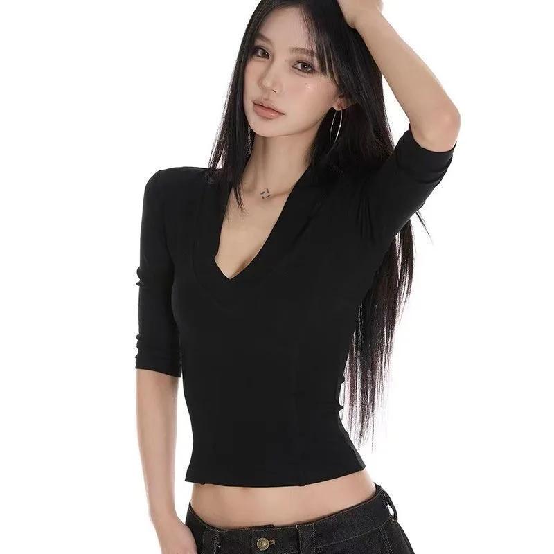 T-shirt court noir Y2K pour femme, col en V, épaules tombantes, manches courtes, coupe slim, décontr