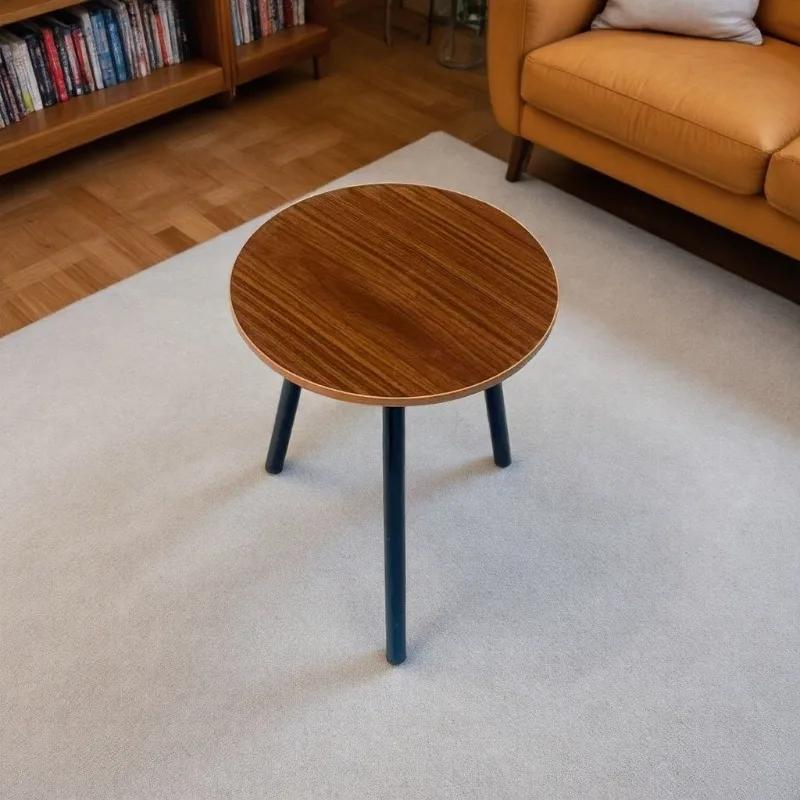 1 petite table basse à rotonité simple. |   Table d'angle d'appoint pour canapé, pour salon, chambre