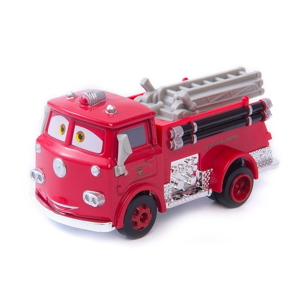 Voitures Disney Pixar voitures foudre McQueen rhapsody matador bulldozer camion Mater moissonneuse 1