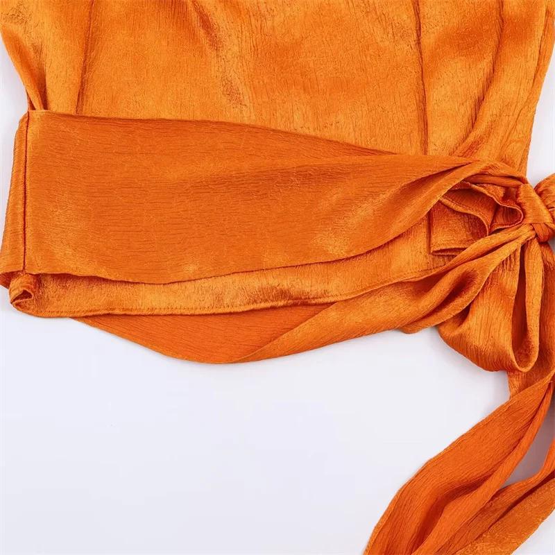 Haut pour femme Nouvelle Collection Printemps 2026 Orange Sans Manches Texture Satinée Longue Tresse