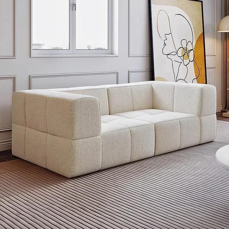 Canapé sectionnel modulaire en forme de L de couleur crème avec oreillers en peluche, canapé compres