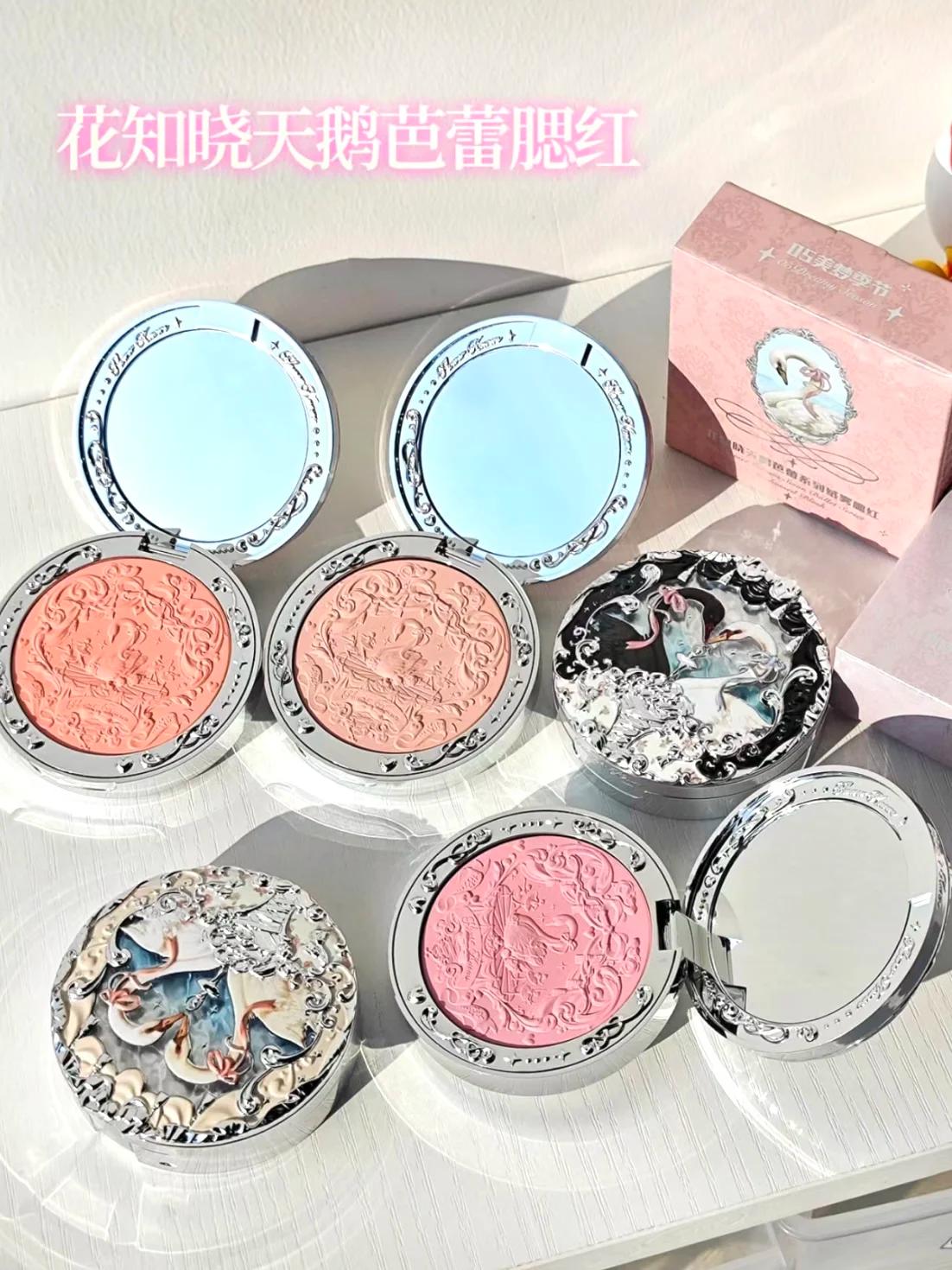 Flower Knows Swan Ballet Collection - Poudre blush mate gaufrée - Fard à joues - Cosmétique naturel 