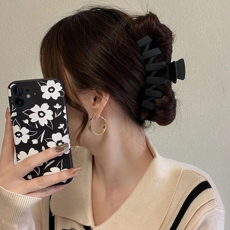 Pince à cheveux élégante noire géométrique en plastique pour femme, support de cheveux longs, pinces