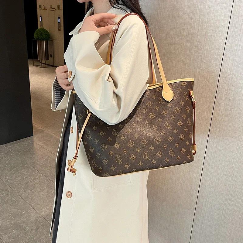Sac à langer grande capacité attrayant pour femme, sac à dos polyvalent, élégant, chic et intemporel