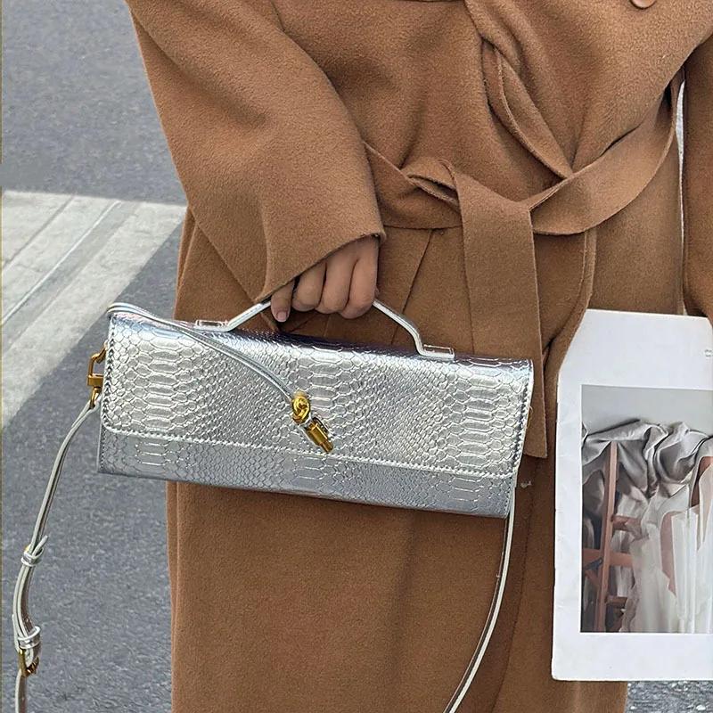 Sac à main de grande capacité pour femmes, sac carré à motif Crocodile, sacoche à bandoulière, fourr