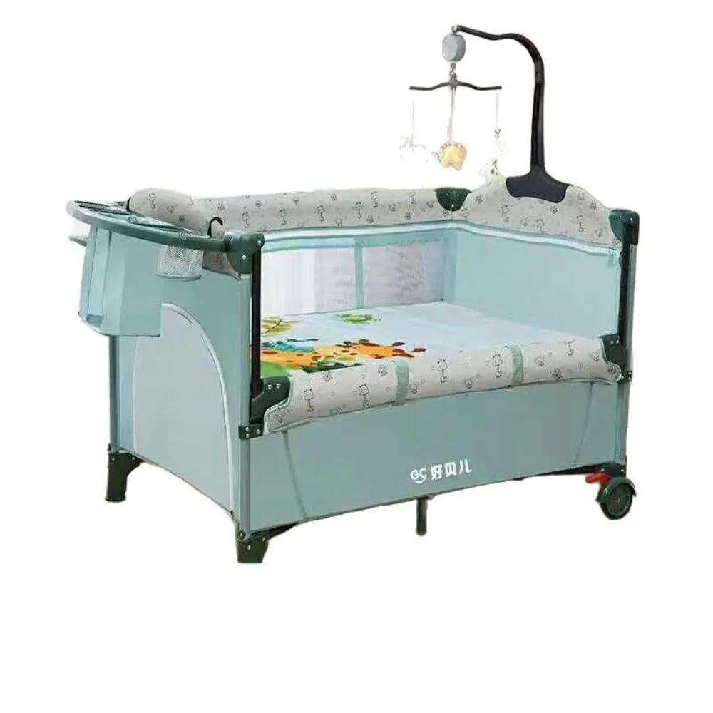 Lit bébé pliable 4 en 1 0-3 ans Lit multifonctionnel avec berceau Table à langer pour bébé