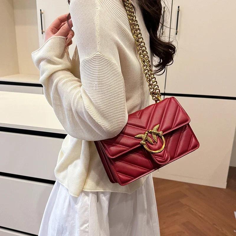 Sac bandoulière moderne en toile pour femme, matériau robuste, sangle réglable, adapté aux essentiel