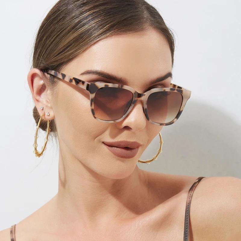 Mode femme à la mode petit cadre carré lunettes de soleil femmes Vintage marque bonbons lunettes de 