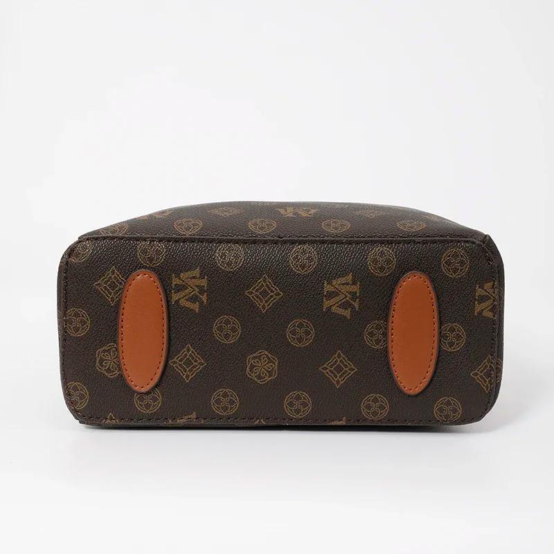 Sac à langer en cuir tendance pour femmes : Sac messager bandoulière unique avec logo de créateur de