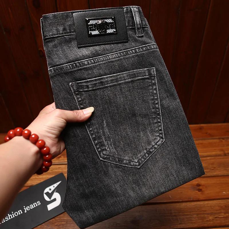 Jean imprimé brodé de luxe léger à la mode pour la tendance d'été des hommes, pantalon ajusté élasti
