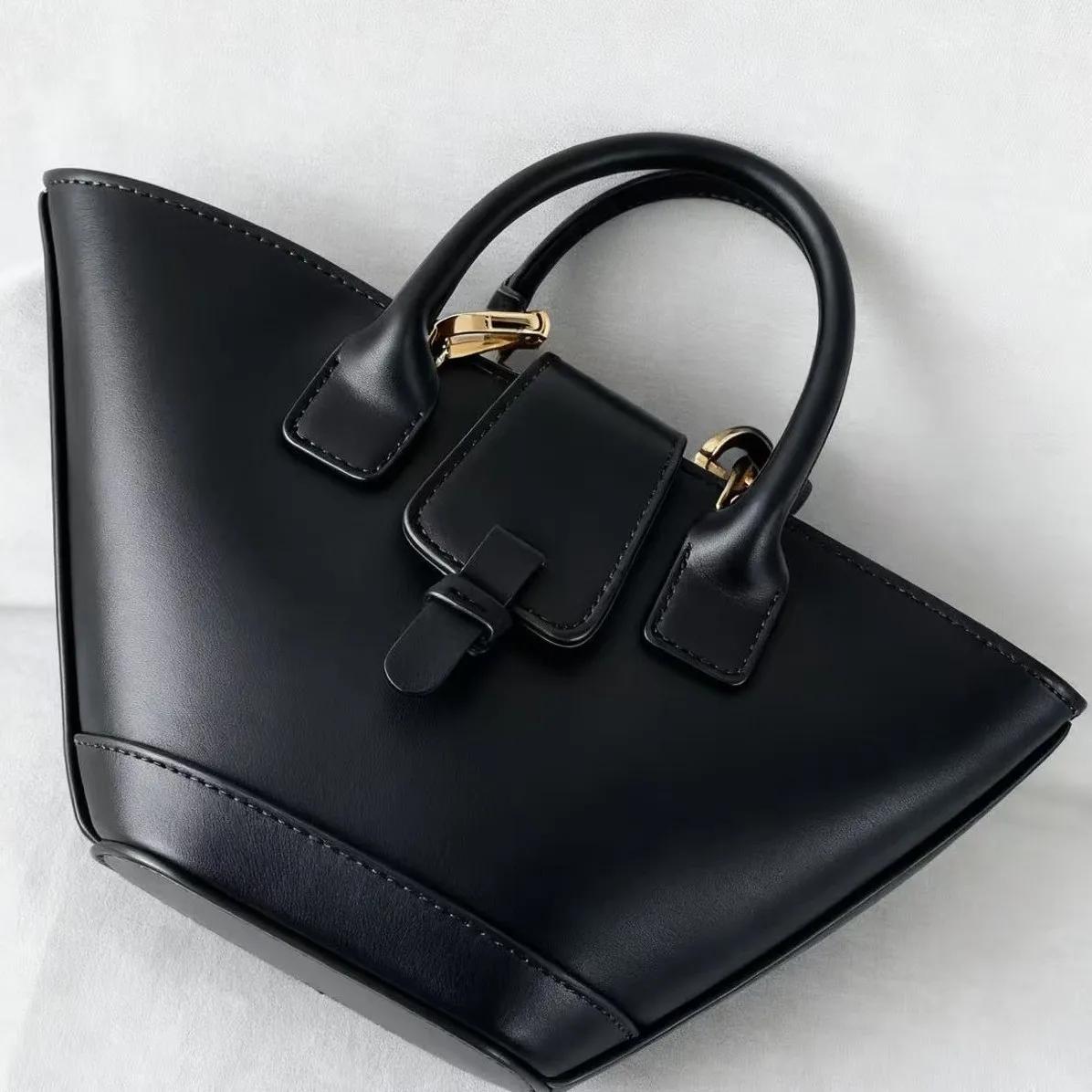 Sac à langer en cuir élégant et décontracté pour femme, grande capacité, texturé, style rétro origin