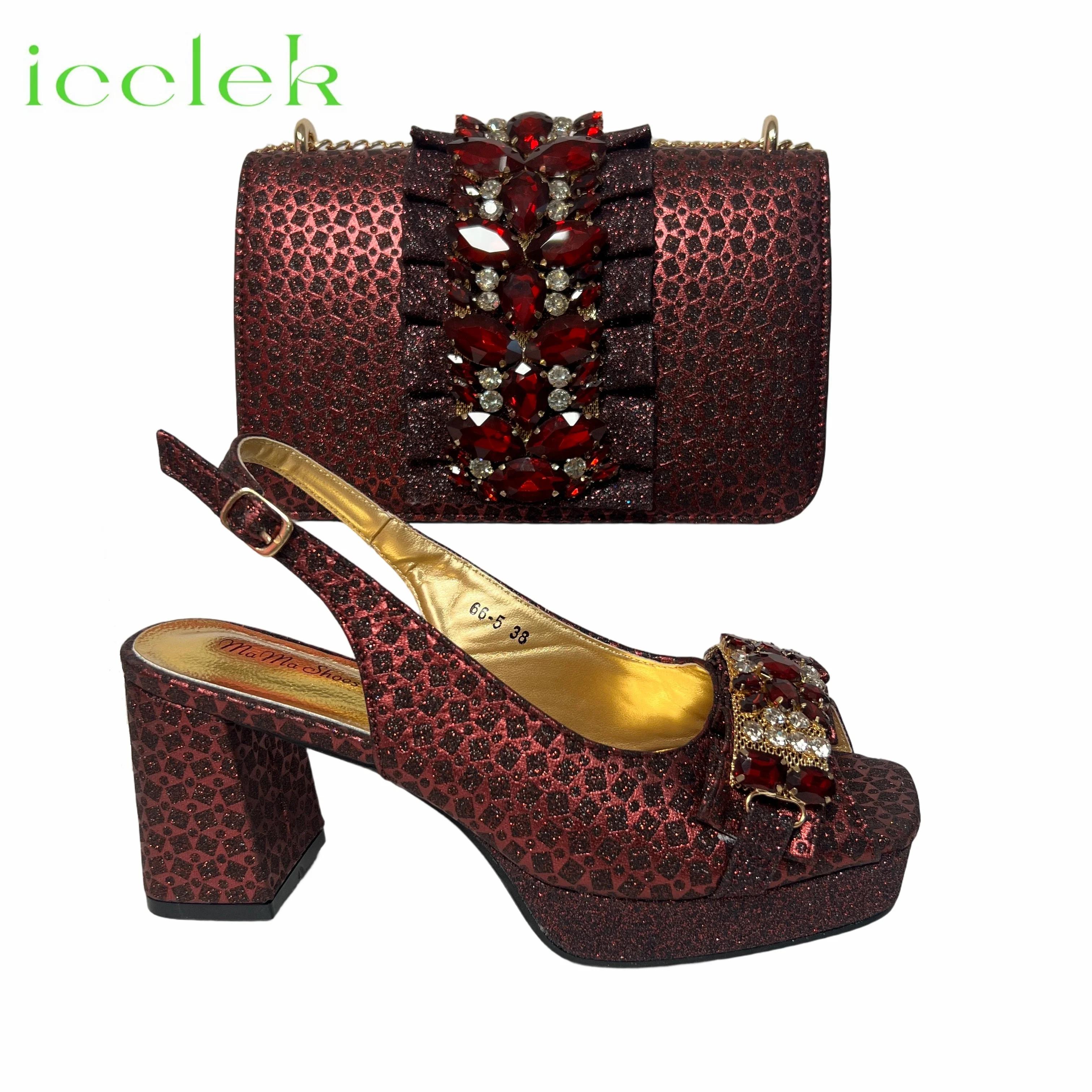 Ensemble élégant de chaussures italiennes et sacs assortis pour femmes, avec escarpins à bout ouvert
