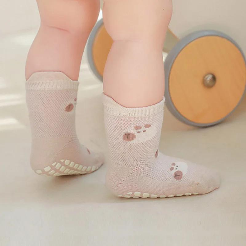 5 paires de chaussettes antidérapantes pour enfants, motif de dessin animé mignon, chaussettes de so