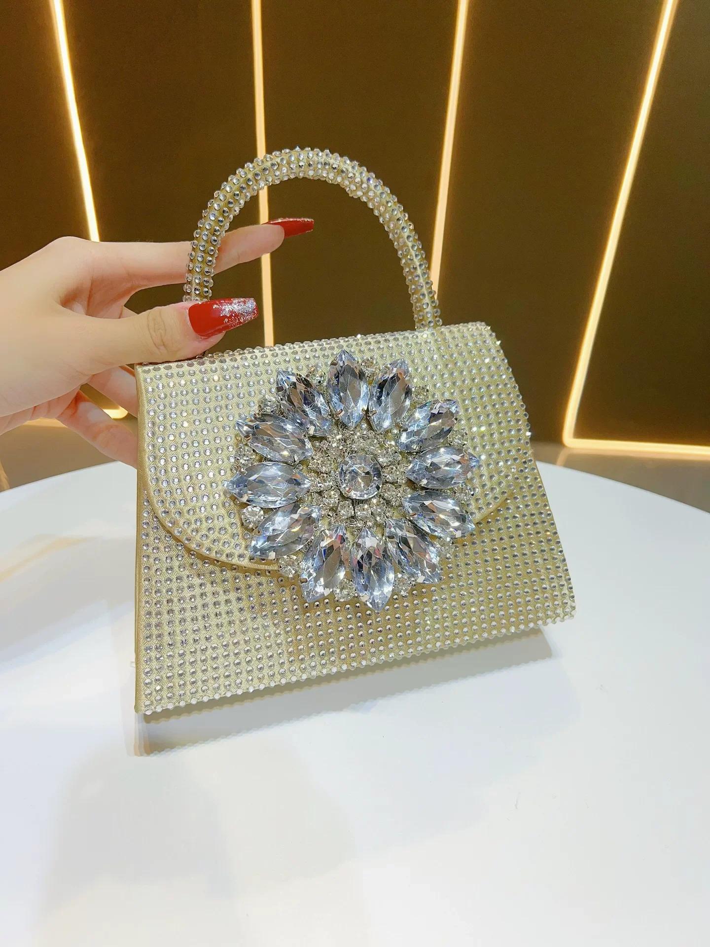Sac à main carré en satin pour femme