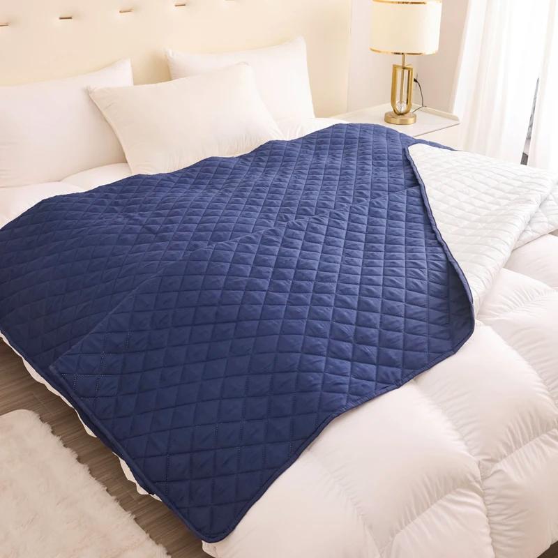 Protège-lit matelassé imperméable anti-salissures pour animaux de compagnie