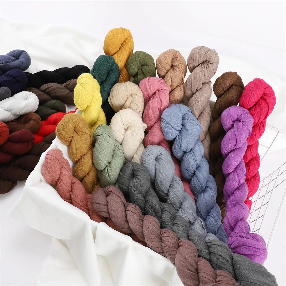 Écharpe froissée pour femmes filles étudiants printemps nouvelle couleur unie coton Voile mince foulards doux tricot châle femme Wrap châles