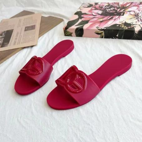 Nouvelles sandales de mode et de loisirs pour femmes été 2025, tongs plates antidérapantes pour la p