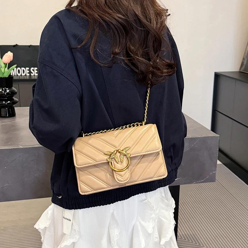 Sac à bandoulière en toile moderne pour femmes, matériau robuste, sangle réglable, adapté aux essent